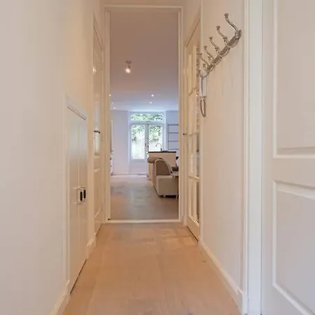 Location 2 Bedroom Groundfloor With Garden The Hague