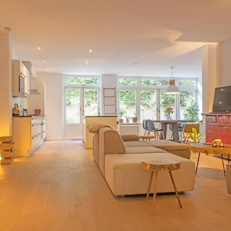 Apartment Location 2 Bedroom Groundfloor With Garden The Hague